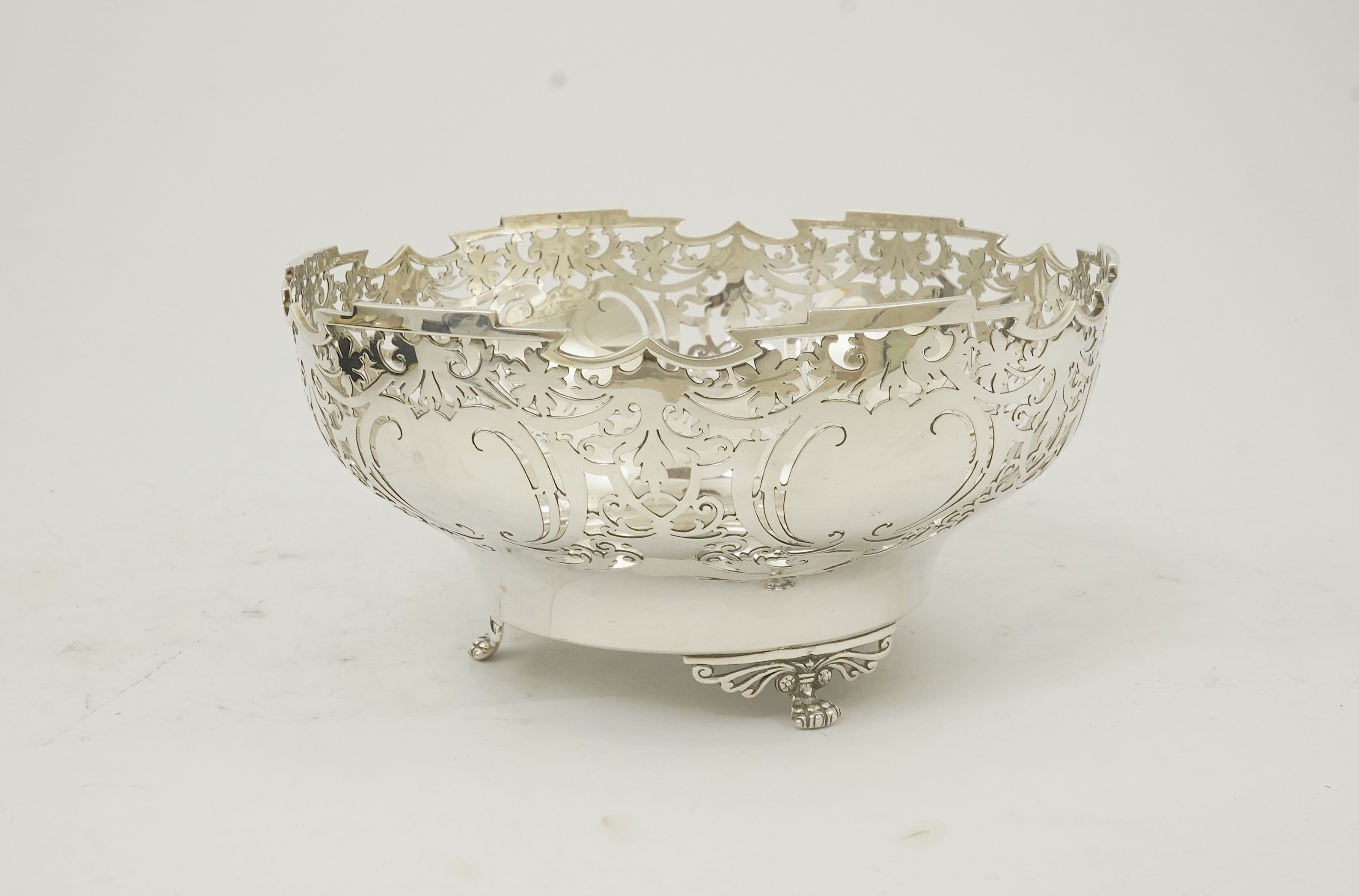 An Elizabeth II pieced silver fruit bowl, by Walker & Hall